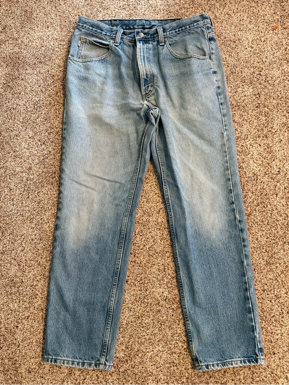 Mens LL BEAN classic fit light wash Blue straight legs jeans  (34 x 30)